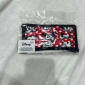 Minnie Mouse large cloth face mask